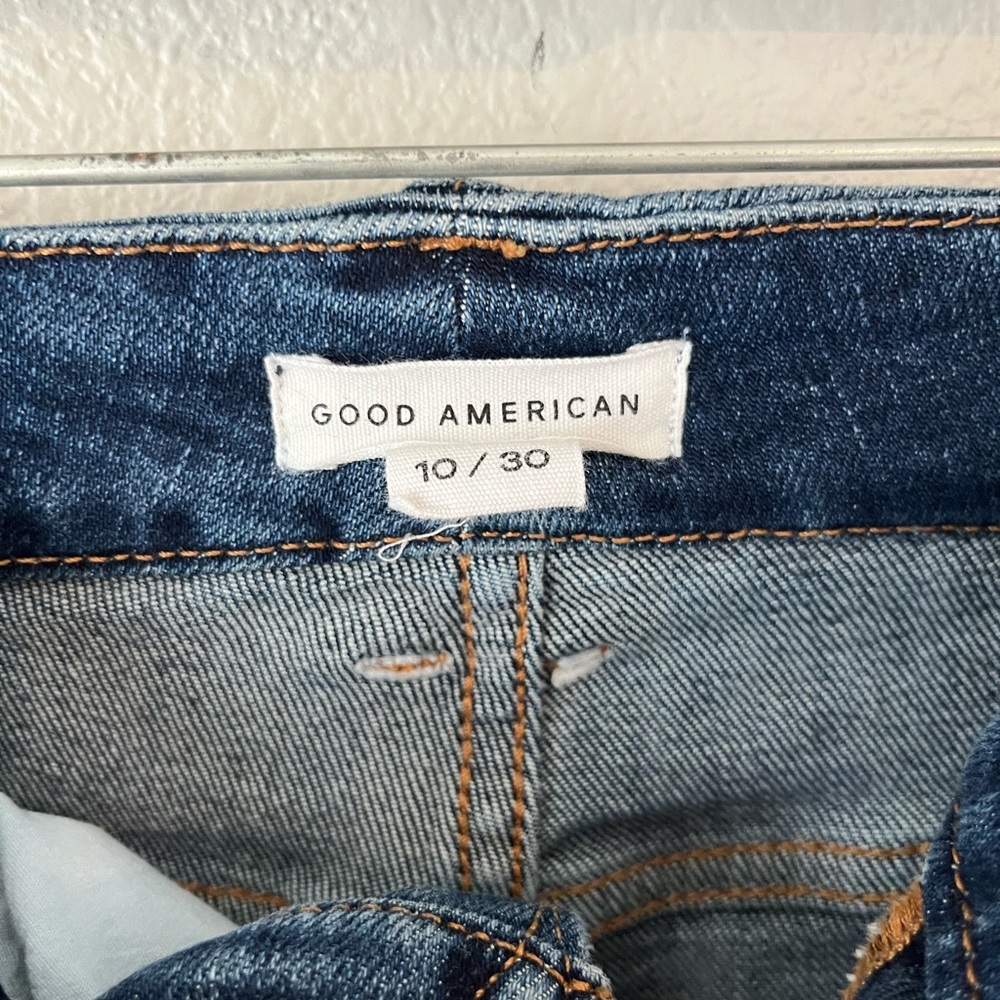 Good American High Rise Blue Jeans - Picture 5 of 9